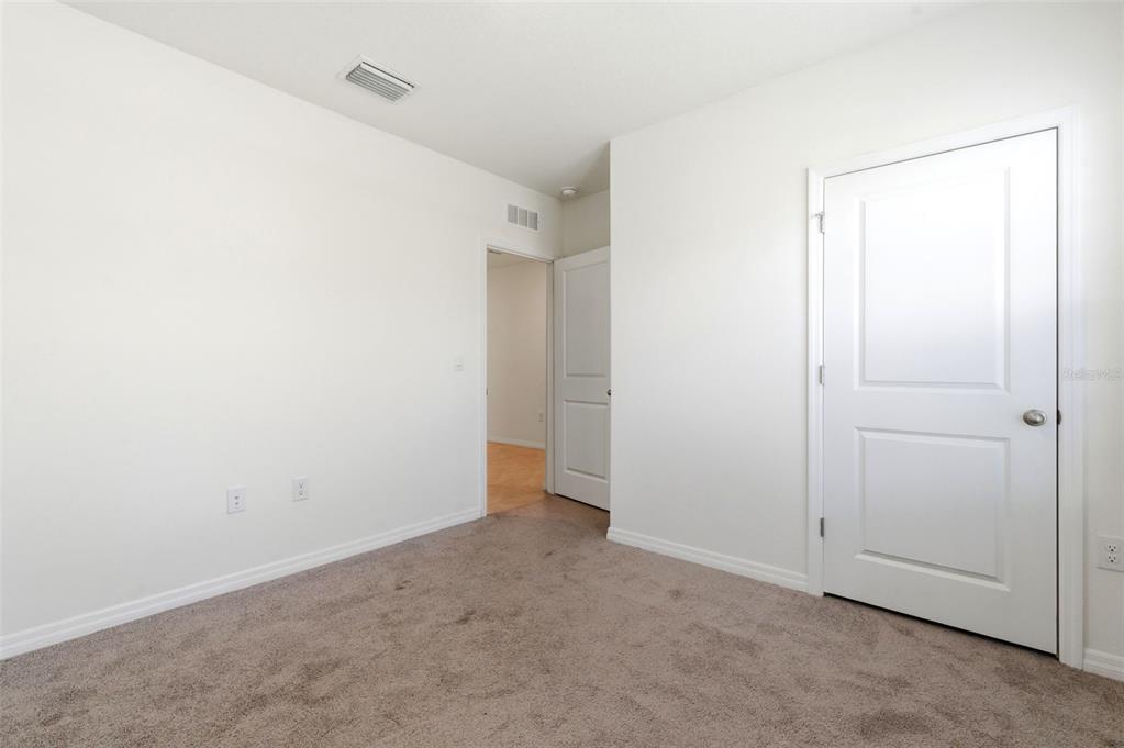 9014 Forge Breeze Loop Wesley Chapel, FL 33545 - Photo 10 of 58