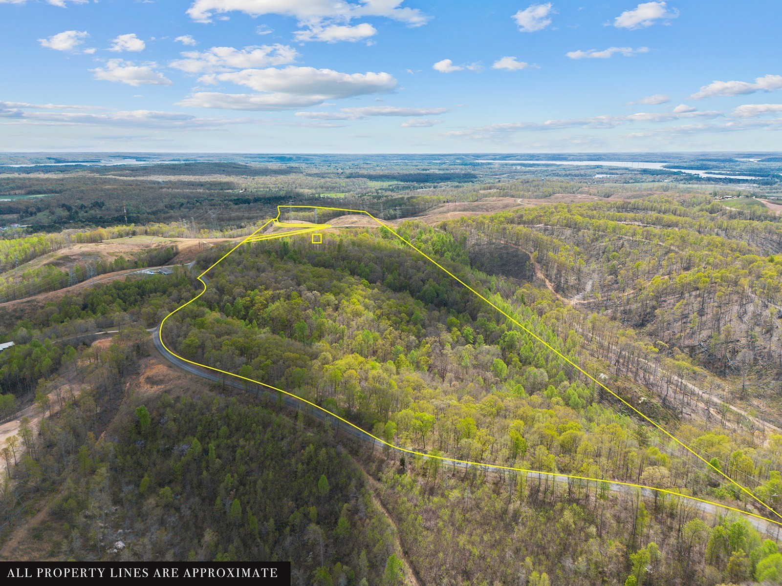 0 Nell Beard Road New Johnsonville, TN 37134 - Photo 15 of 17 a view of an ocean