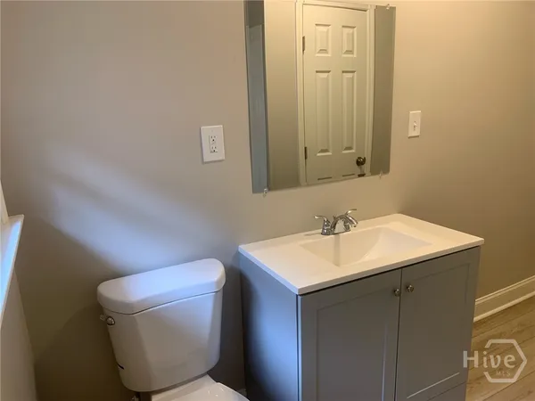 $2,175 | 5 Berkley Place, Savannah, GA 31405