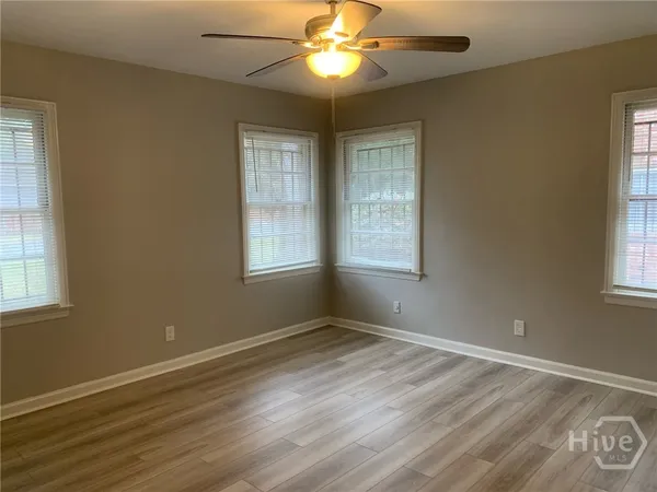 $2,175 | 5 Berkley Place, Savannah, GA 31405