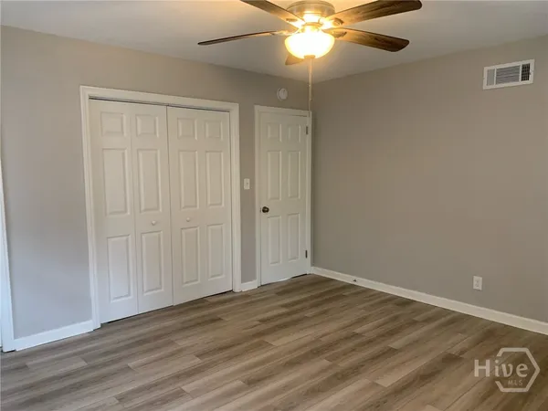 $2,175 | 5 Berkley Place, Savannah, GA 31405