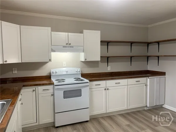 $2,175 | 5 Berkley Place, Savannah, GA 31405