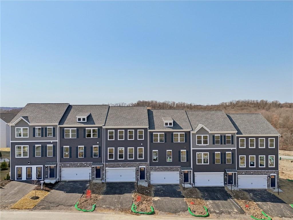 402 Cherry Tree Drive Butler, PA 16001 - Photo 1 of 21 Gallery Image 1