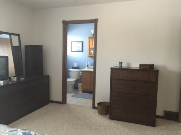 1560 Benjamin Road Muskegon, MI 49445 - Photo 14 of 21 Bedroom3 - 3-16-15.jpg