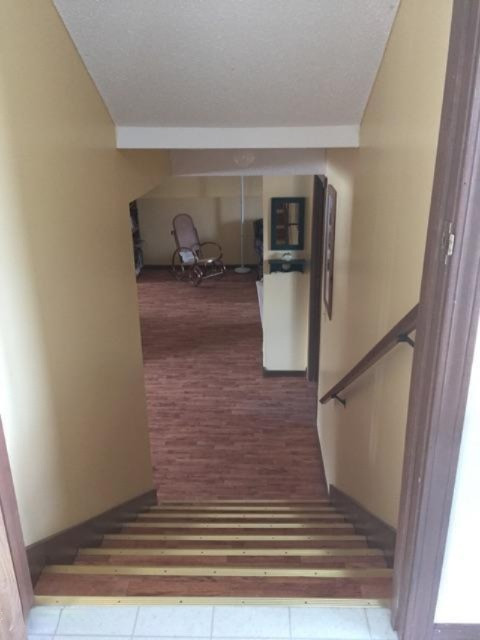 1560 Benjamin Road Muskegon, MI 49445 - Photo 21 of 21 Stairway - 3-16-15.jpg