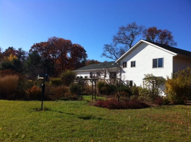 1560 Benjamin Road Muskegon, MI 49445 - Photo 5 of 21 Back of House.jpg