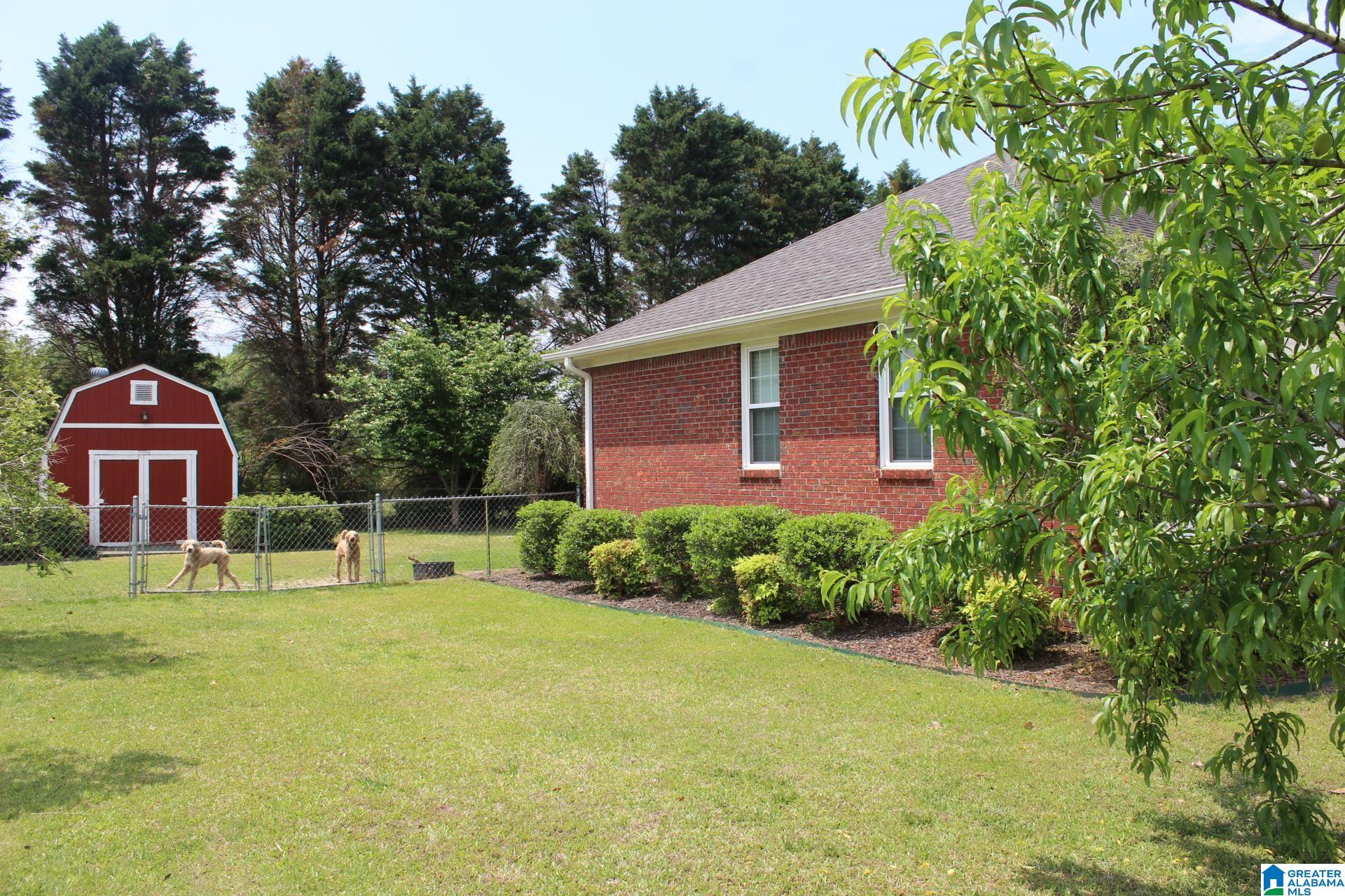 2105 Deer Run Jasper, AL 35504 - Photo 3 of 33
