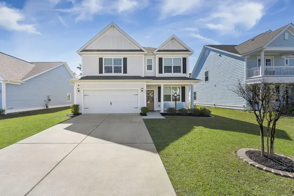 $525,000 | 601 Yellow Leaf Lane, Summerville, SC 29486