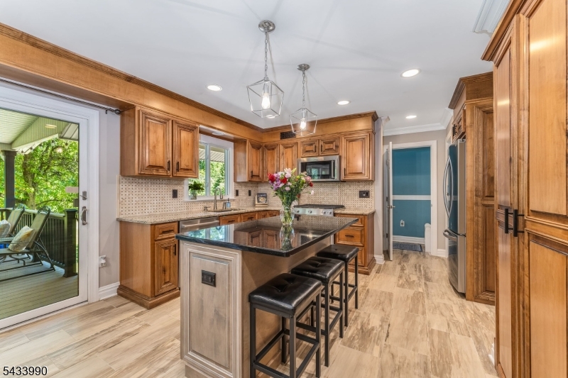 8 Shurts Road Flemington, NJ 08822 - Photo 6 of 39
