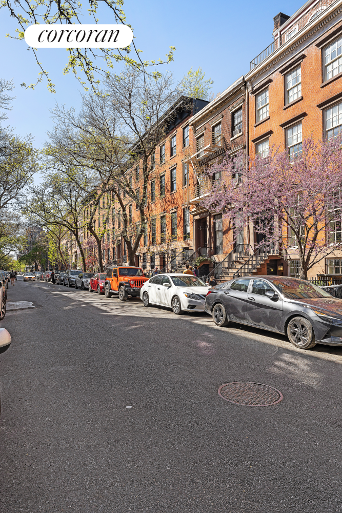 322 West 22nd Street, Unit 2 Manhattan, NY 10011 - Photo 9 of 10