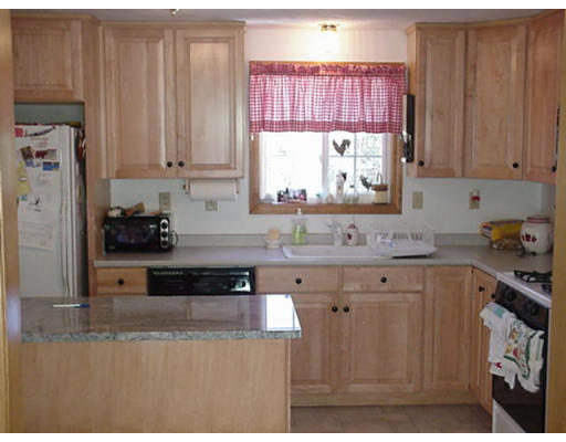 110 Turtle Hill Road Dracut, MA 01826 - Photo 6 of 11 Gallery Image 6