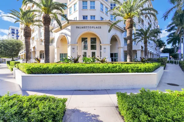 $3,250 | 99 Southeast Mizner Boulevard, Unit 714, Boca Raton, FL 33432