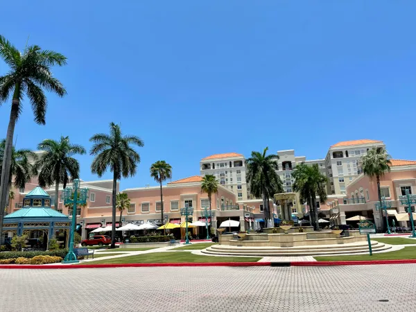 $3,250 | 99 Southeast Mizner Boulevard, Unit 714, Boca Raton, FL 33432