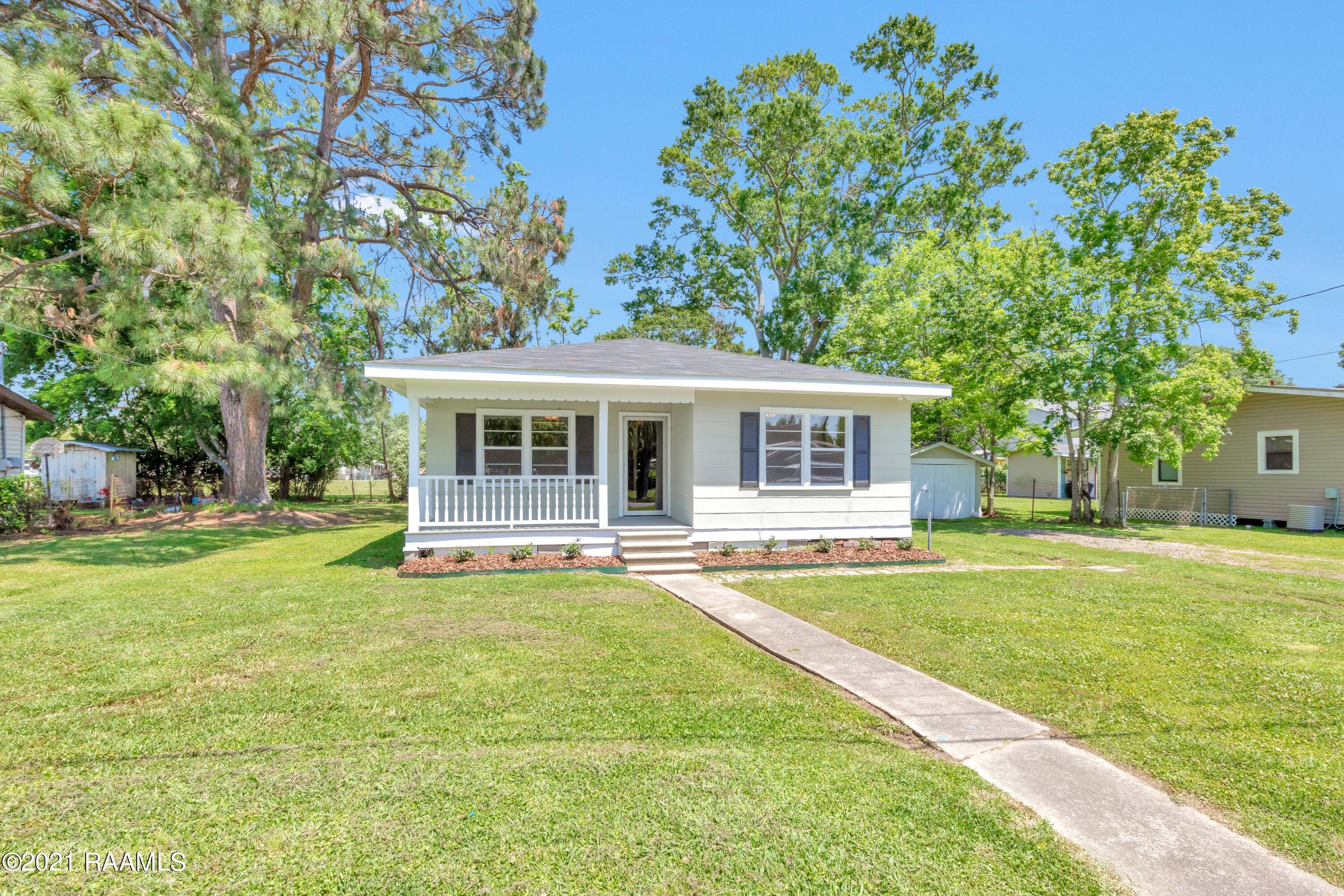 1008 St Louis Street Scott, LA 70583 - Photo 2 of 25