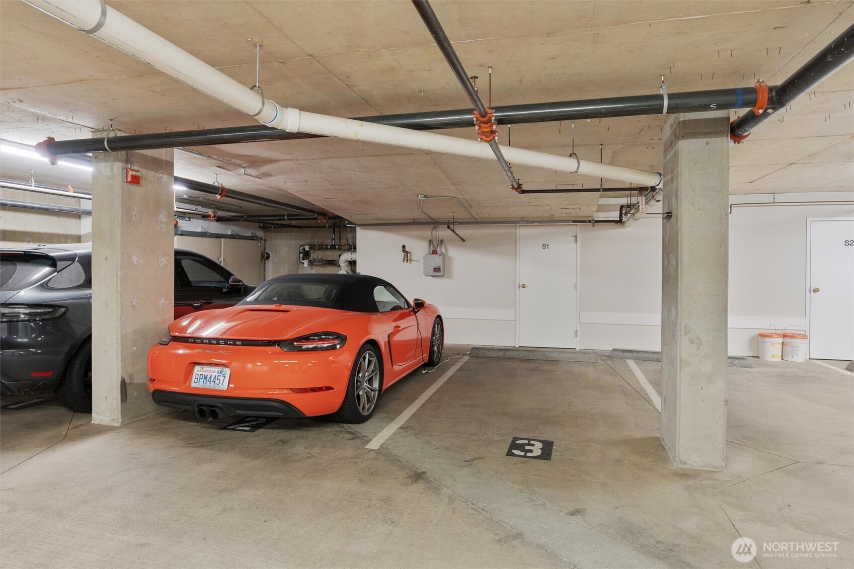1005 Harbor Avenue Southwest, Unit 400 Seattle, WA 98116 - Photo 36 of 39 a car parked in garage