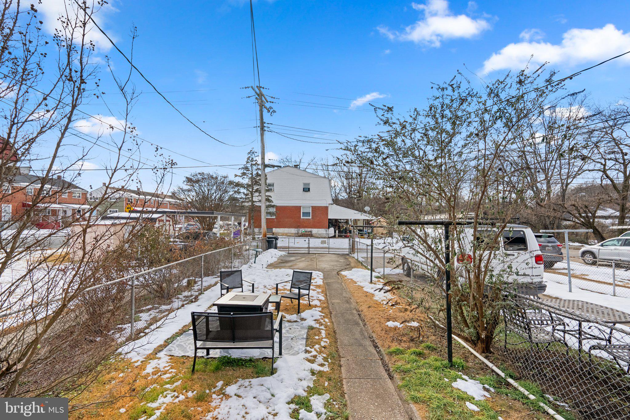 40 Bladen Road Baltimore, MD 21221 - Photo 37 of 44 a city view