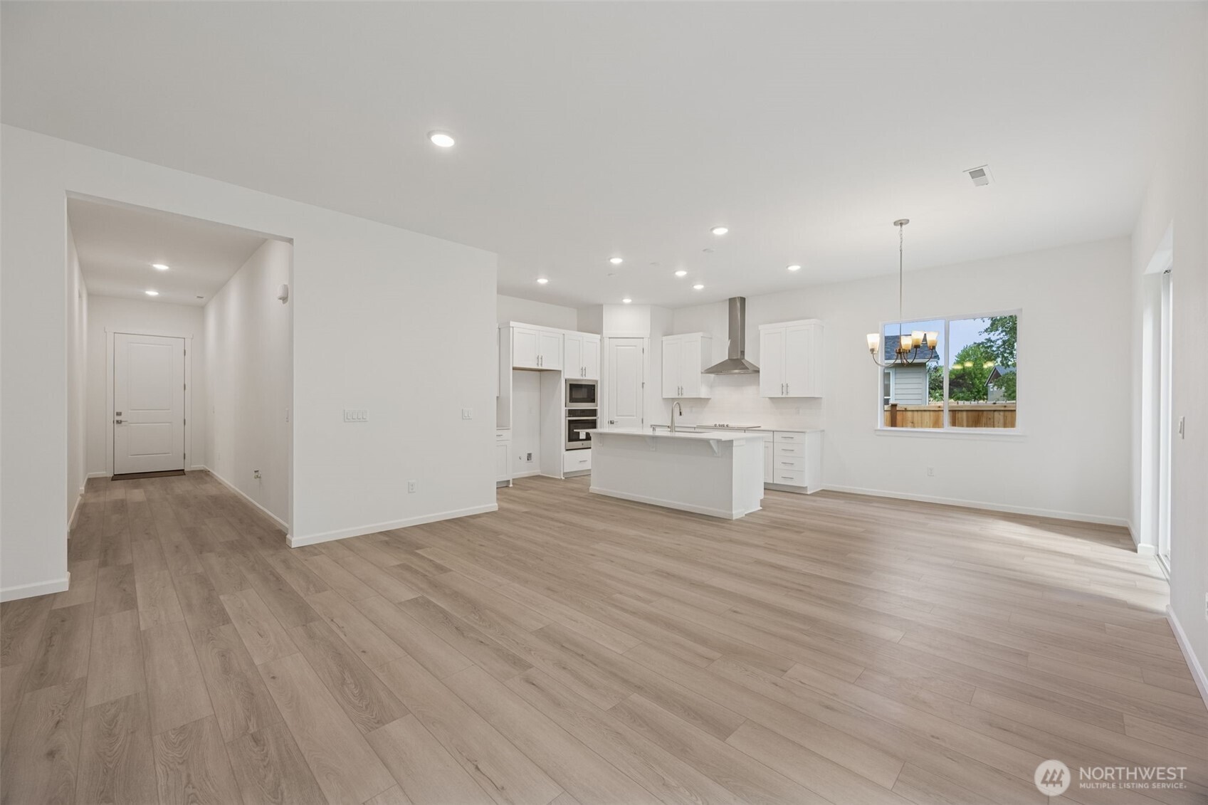 988 Rochelle Street, Unit 12 Buckley, WA 98321 - Photo 8 of 37 Gallery Image 8