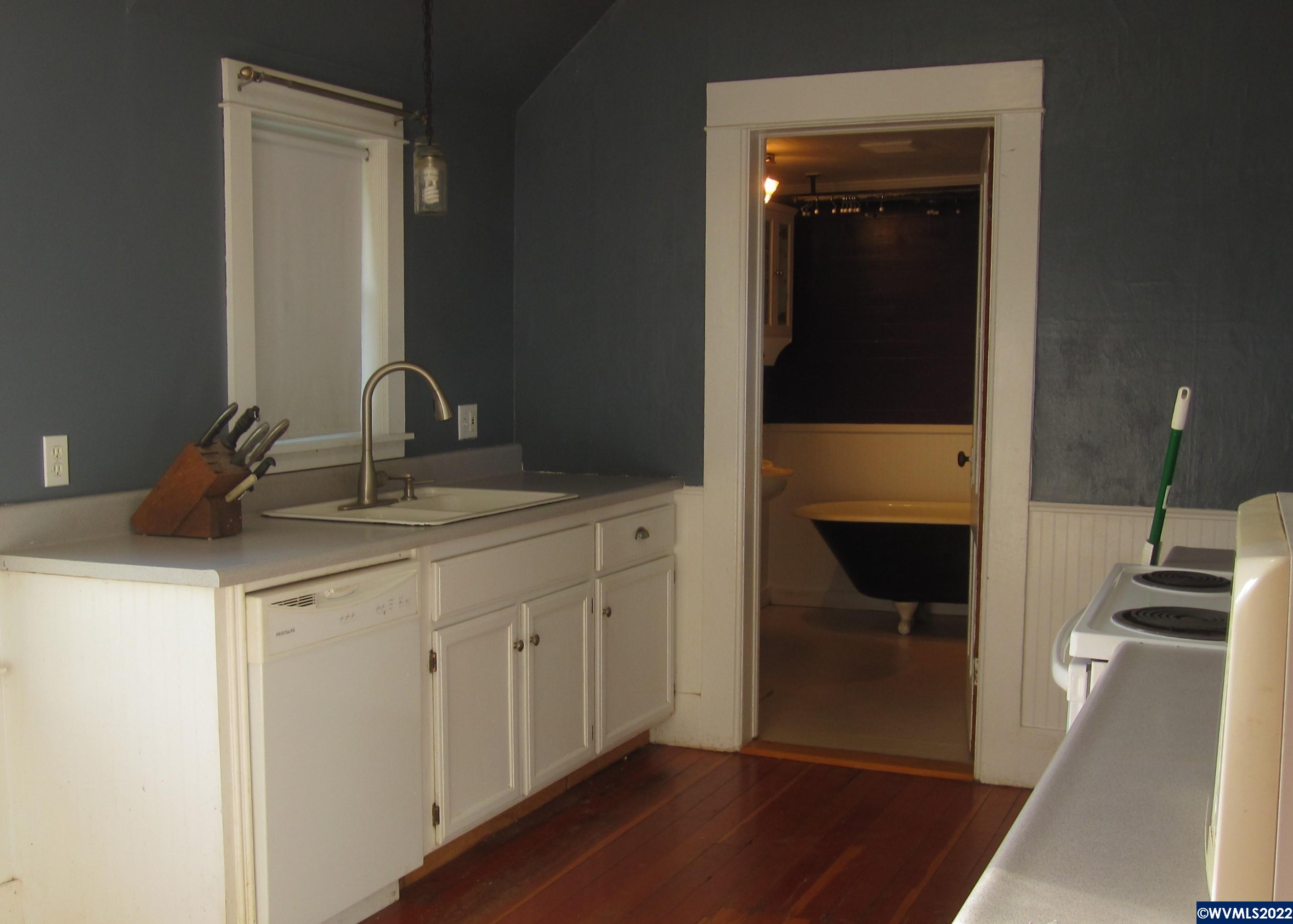 169 Steelhammer Road Silverton, OR 97381 - Photo 8 of 21 Gallery Image 8