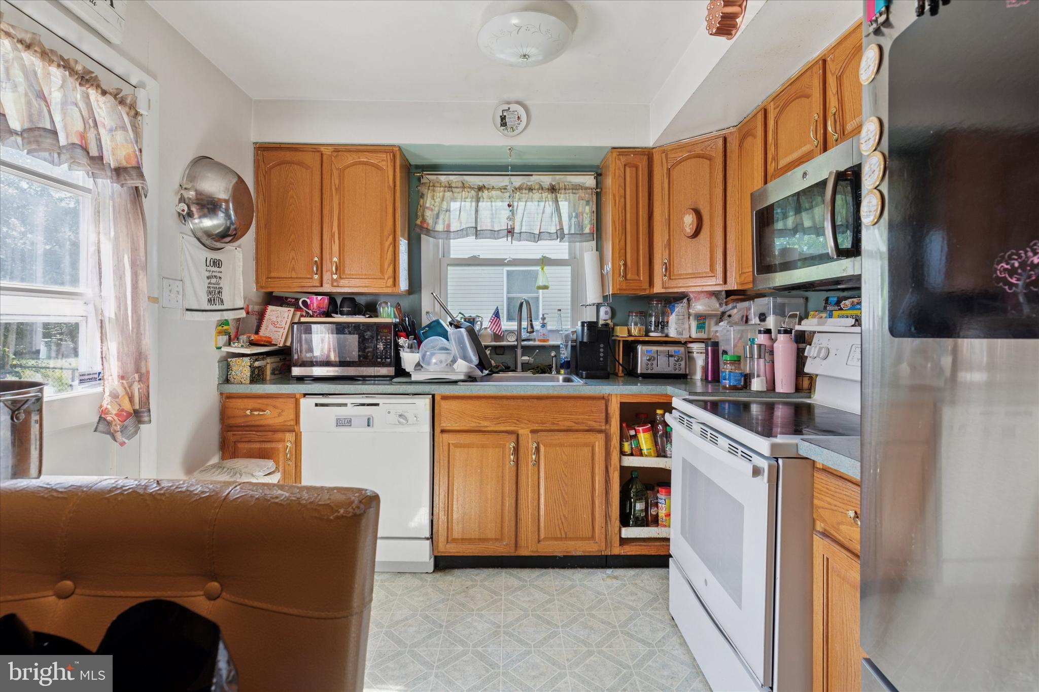 699 Springdell Road King of Prussia, PA 19406 - Photo 7 of 18 Kitchen