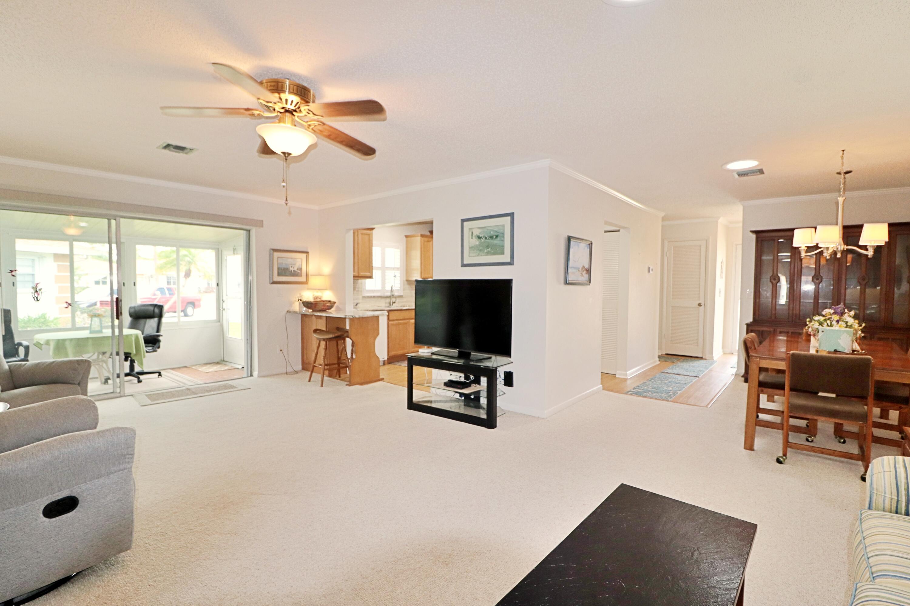 945 Savannas Point Drive Fort Pierce, FL 34982 - Photo 14 of 25 15
