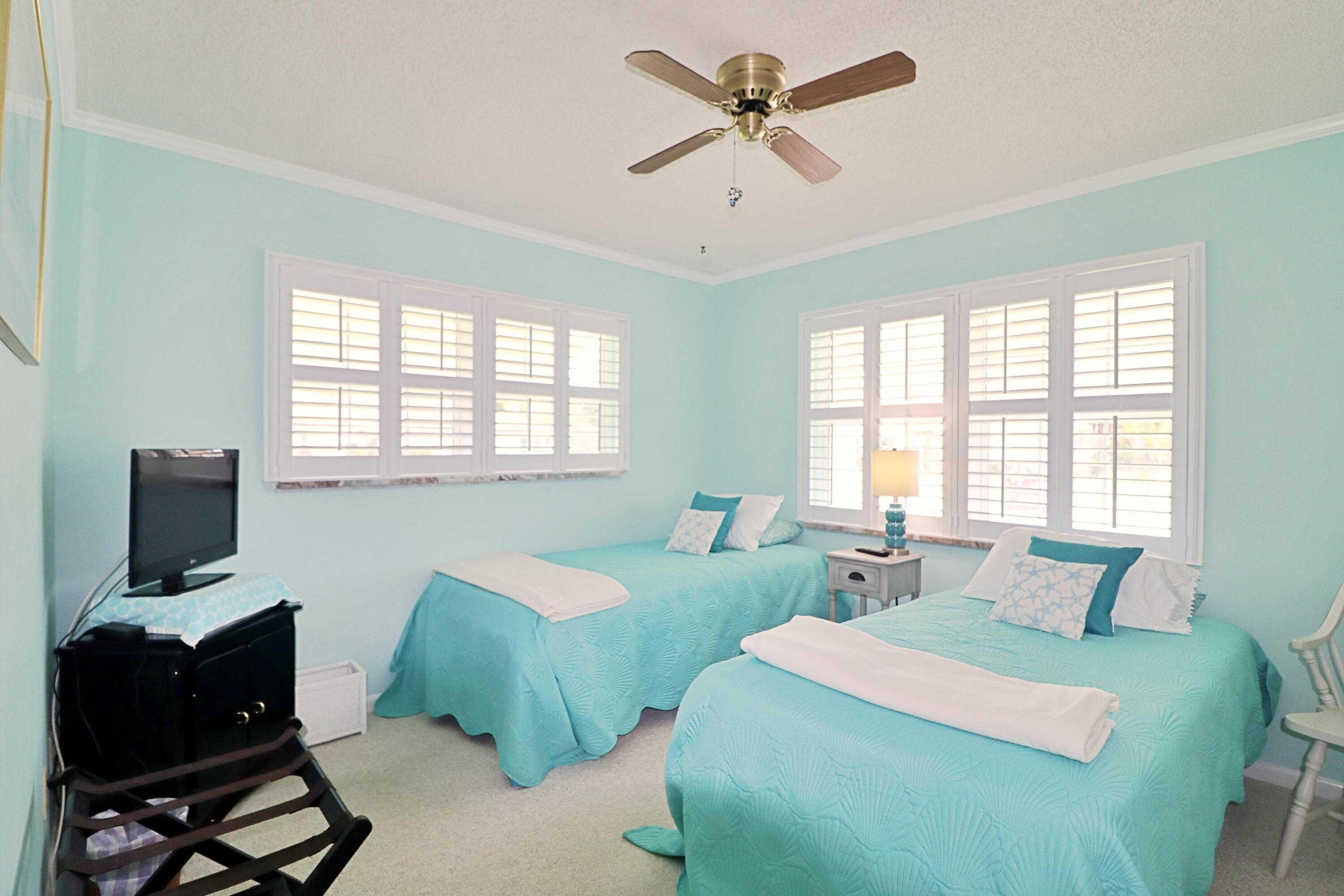 945 Savannas Point Drive Fort Pierce, FL 34982 - Photo 16 of 25 16