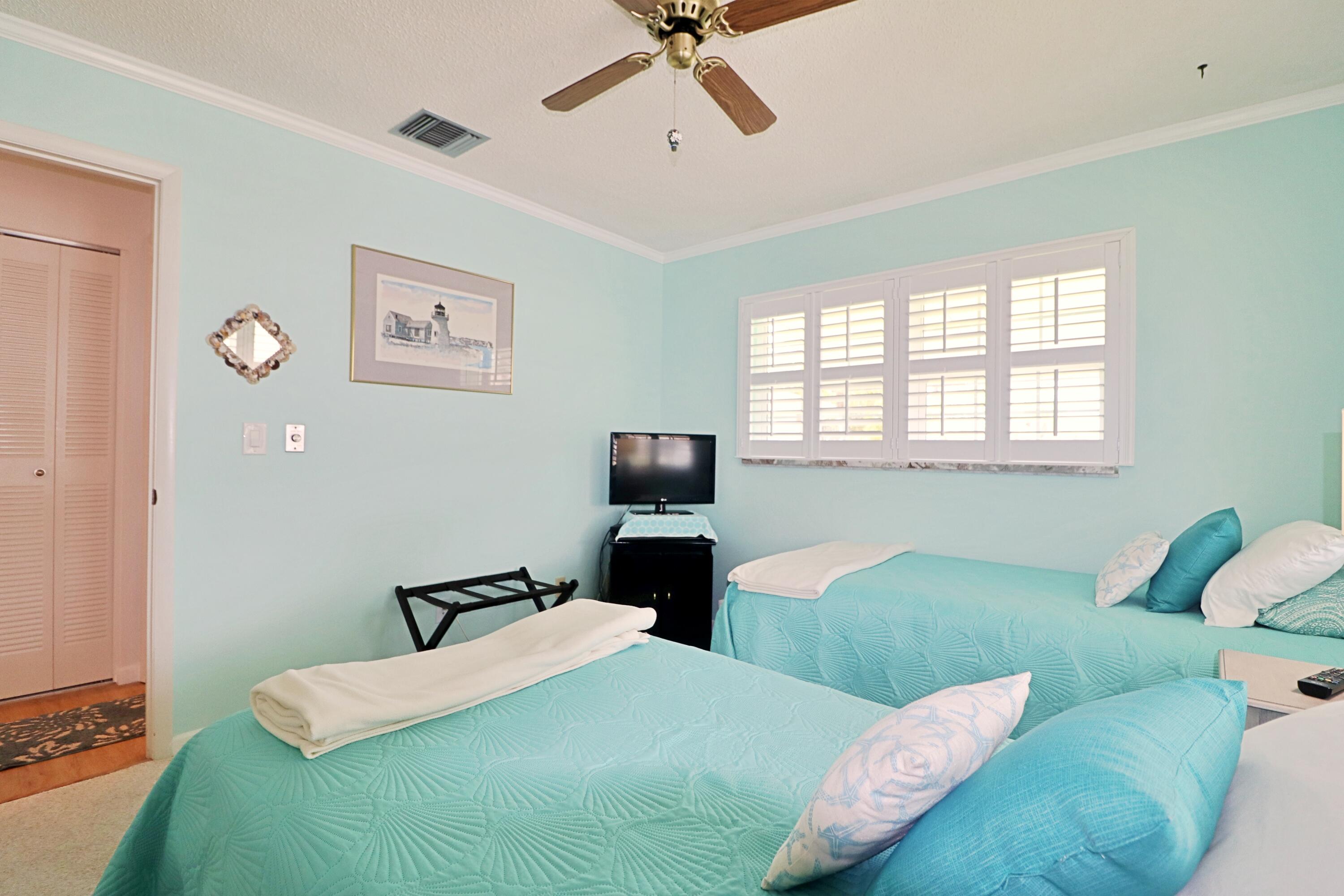 945 Savannas Point Drive Fort Pierce, FL 34982 - Photo 17 of 25 17