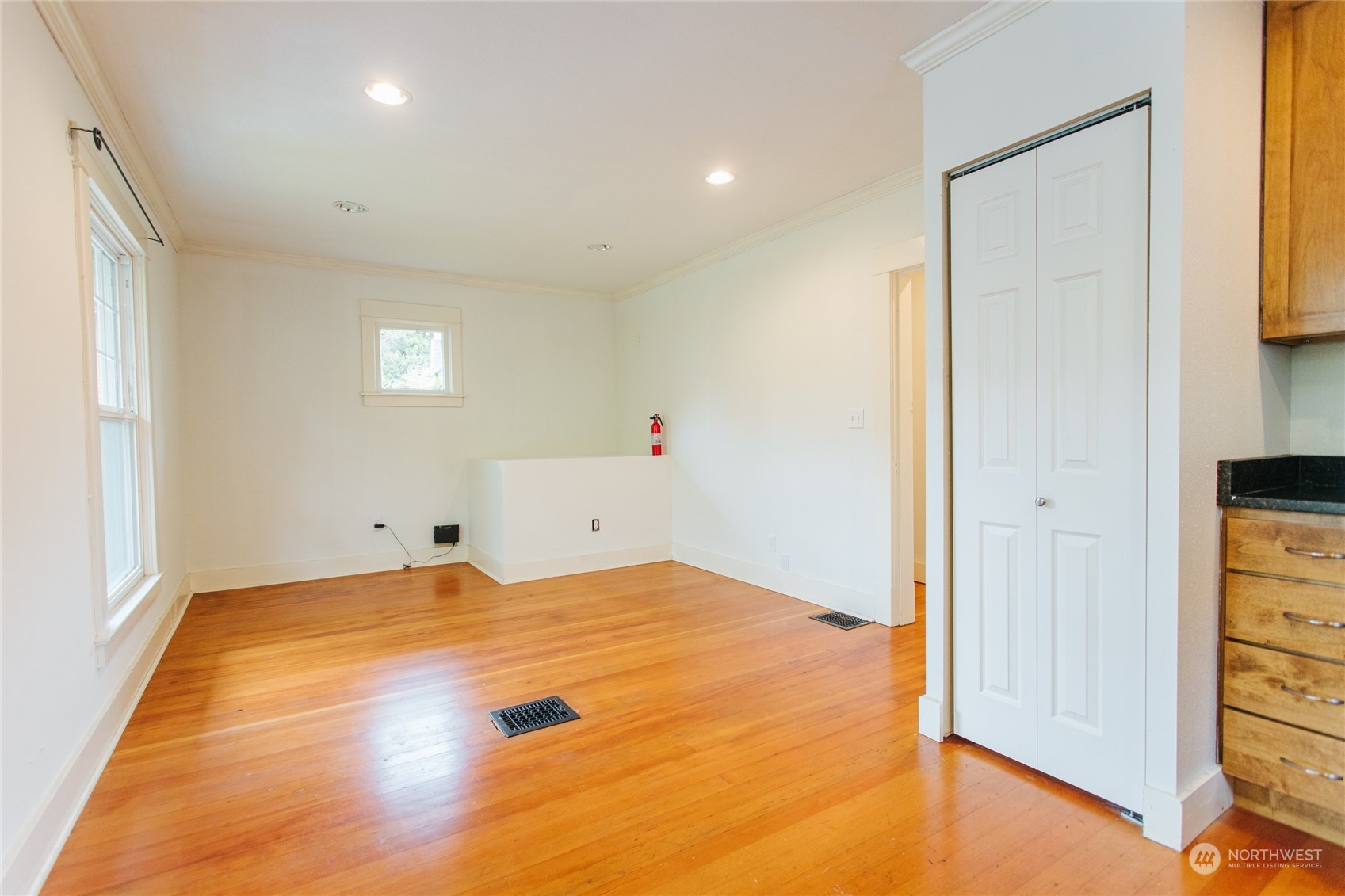 4122 Whitman Avenue North Seattle, WA 98103 - Photo 13 of 28 a view of an empty room and window