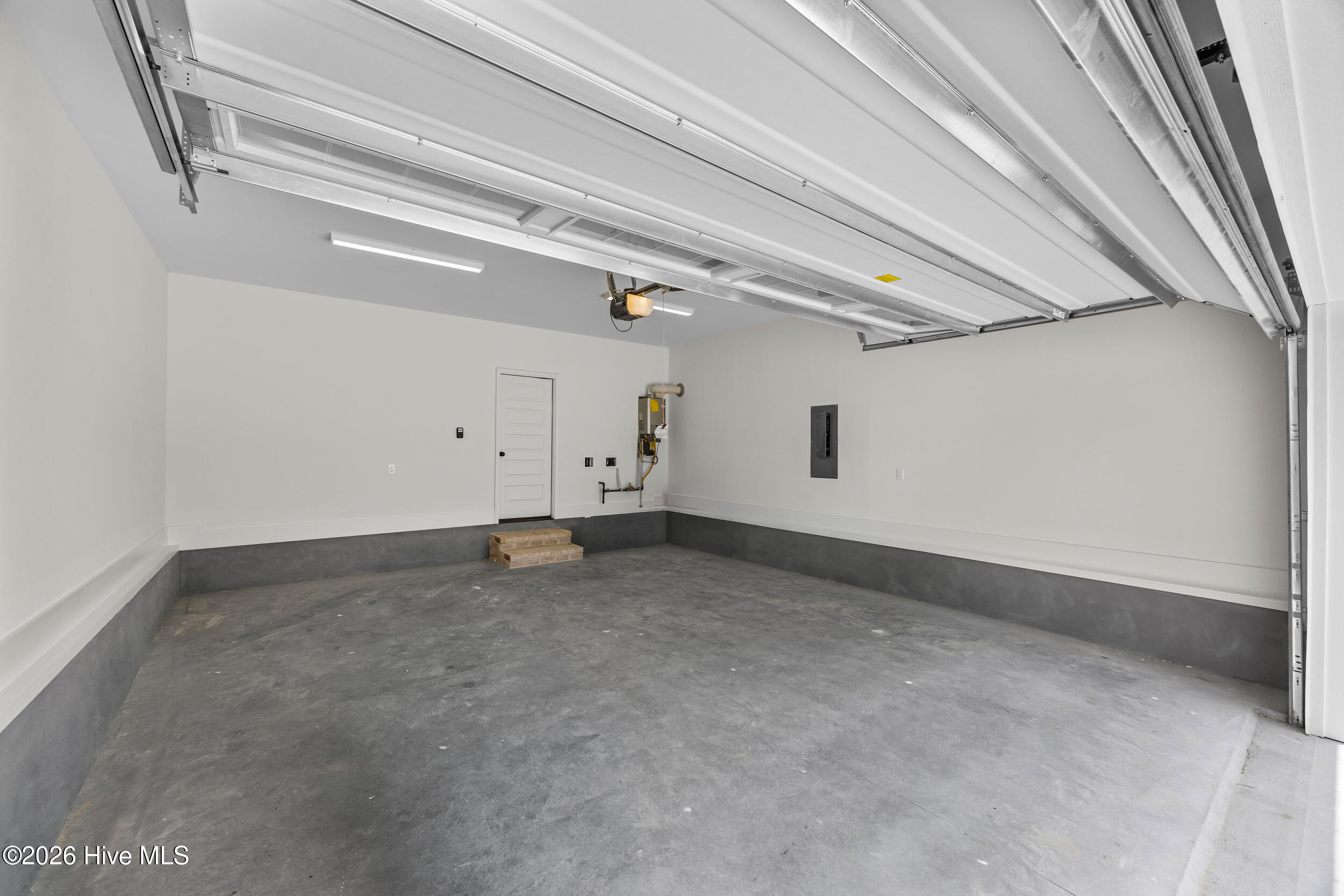 1213 Rockhill Road Castle Hayne, NC 28429 - Photo 46 of 64 48_garage