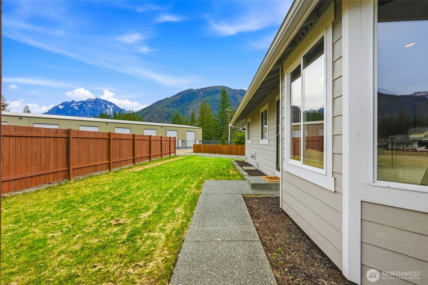 108 Leroy Road Gold Bar, WA 98251 - Photo 5 of 35