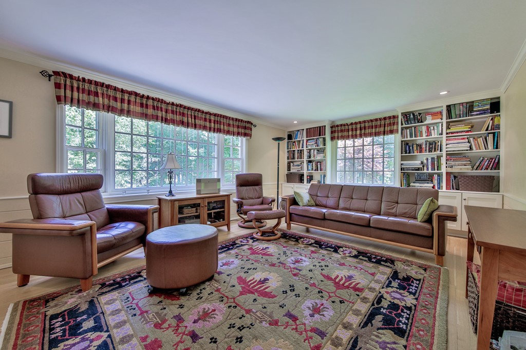 56 Woodside Road Harvard, MA 01451 - Photo 16 of 30