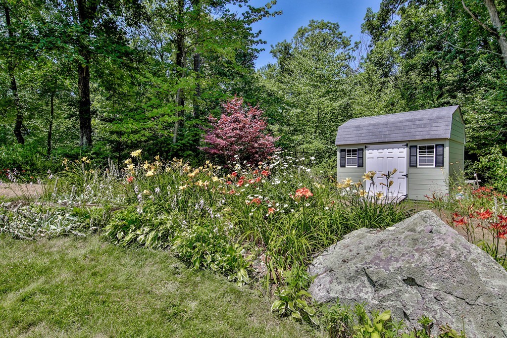 56 Woodside Road Harvard, MA 01451 - Photo 25 of 30