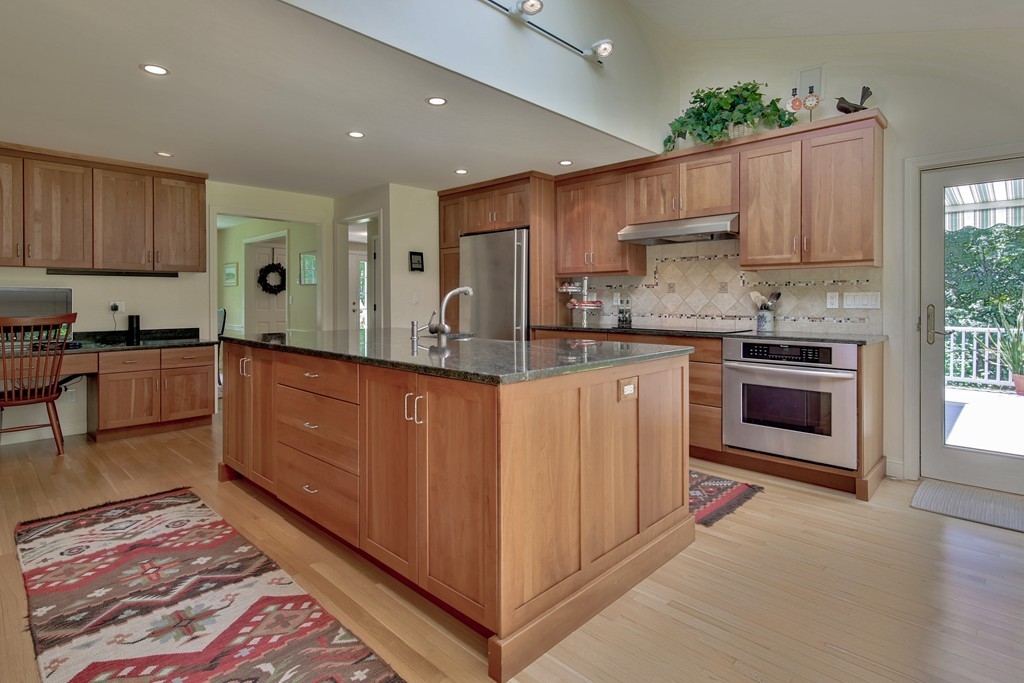 56 Woodside Road Harvard, MA 01451 - Photo 9 of 30