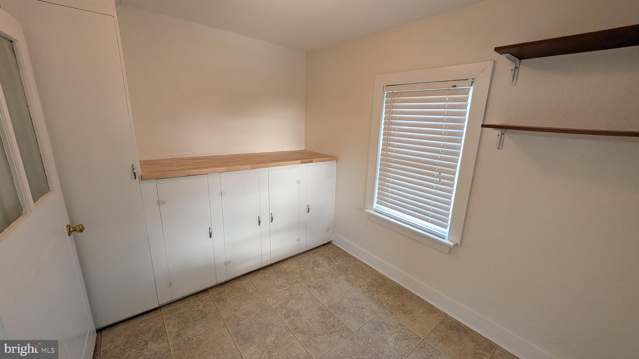 302 Leidy Road, Unit 2 Souderton, PA 18964 - Photo 12 of 23 a view of room and window