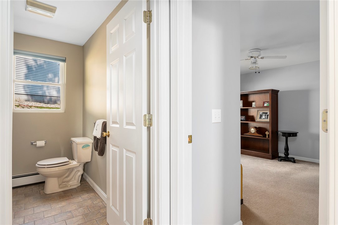 24 Smith Street Lincoln, RI 02865 - Photo 13 of 27