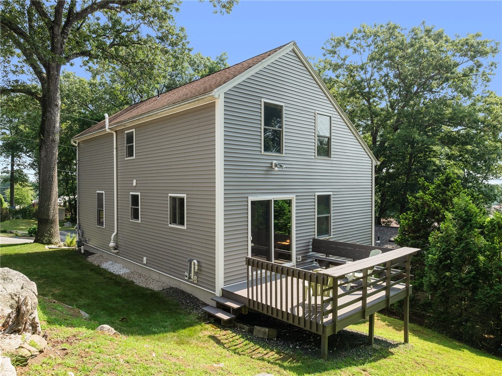 24 Smith Street Lincoln, RI 02865 - Photo 25 of 27