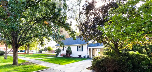 $429,900 | 1922 Everett Street, Caldwell, ID 83605