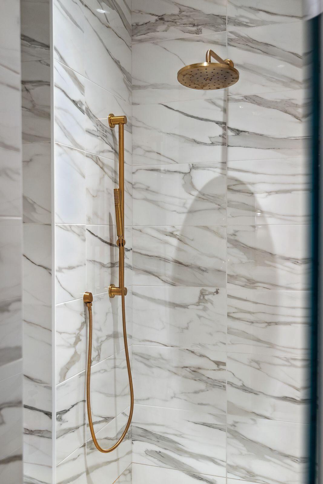 2 Falcon Point Road Kiawah Island, SC 29455 - Photo 29 of 66 First Floor Primary Bath Shower