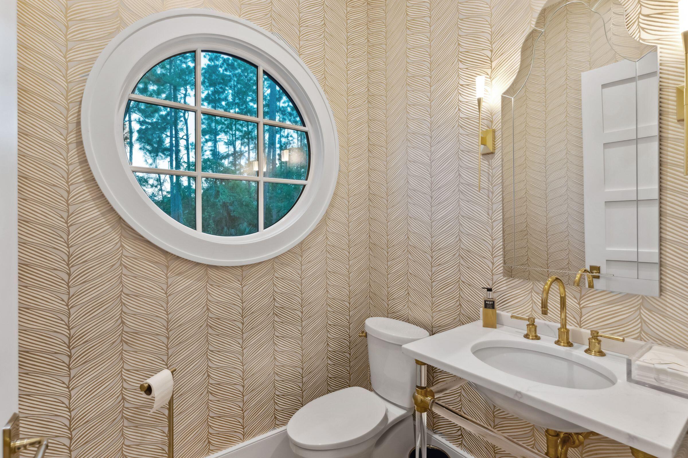 2 Falcon Point Road Kiawah Island, SC 29455 - Photo 32 of 66 Powder Room