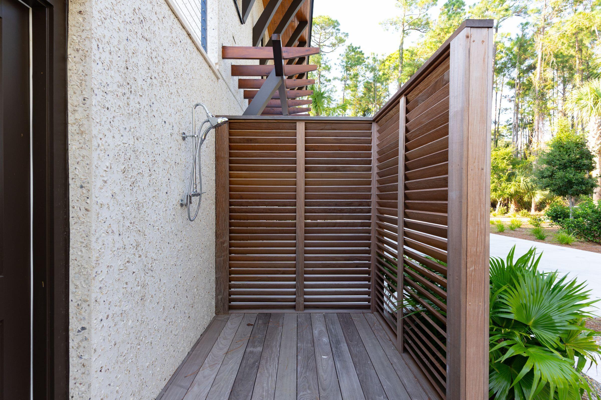 2 Falcon Point Road Kiawah Island, SC 29455 - Photo 61 of 66 Outdoor Shower