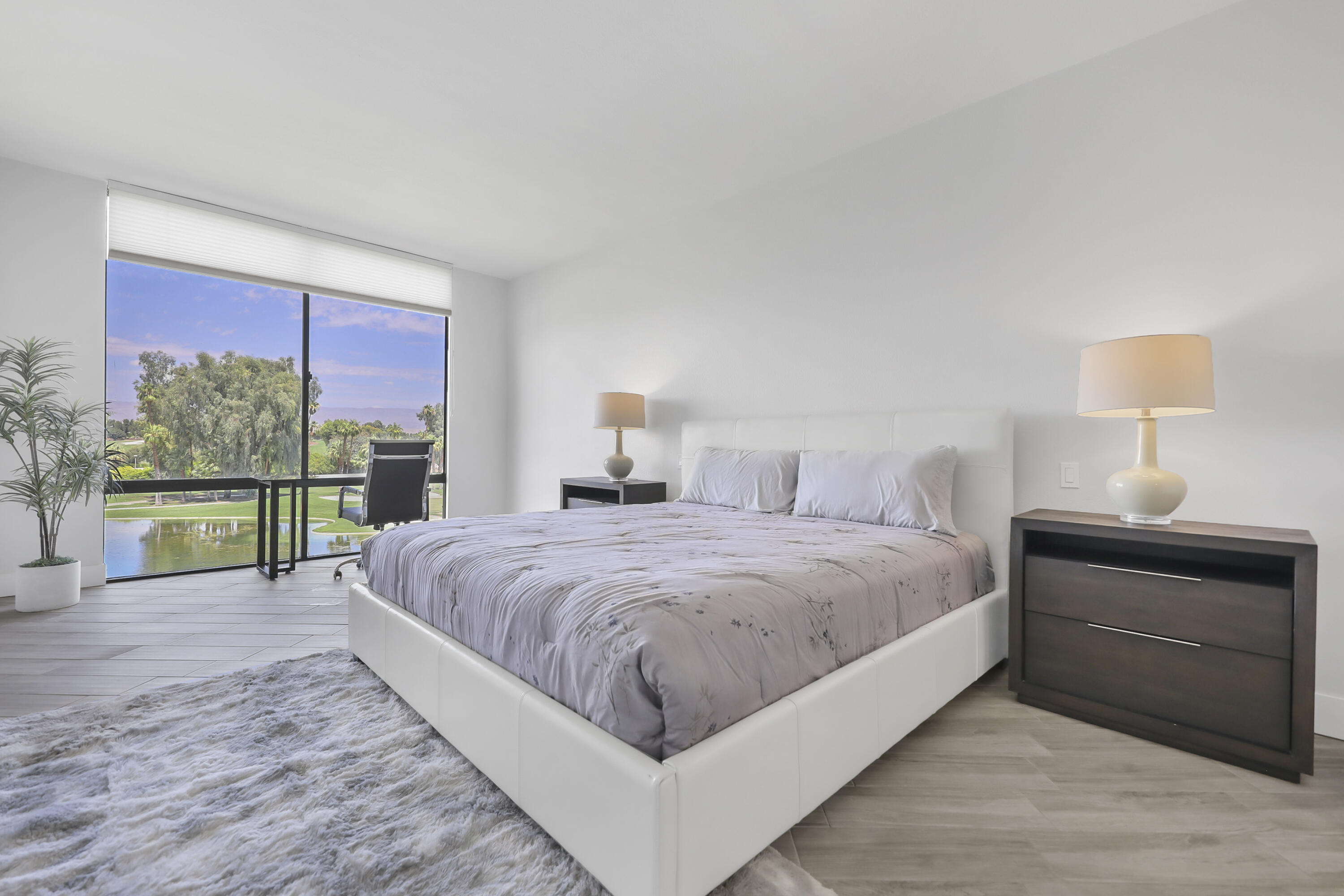 910 Island Drive, Unit 406 Rancho Mirage, CA 92270 - Photo 21 of 54 IslandDr910#24