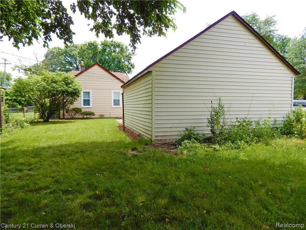 25040 Doxtator Street Dearborn, MI 48128 - Photo 10 of 27