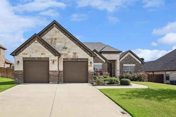 $429,900 | 707 Chaparral Road, Sanger, TX 76266