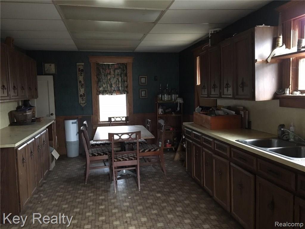 4011 Nolan Road Carleton, MI 48117 - Photo 6 of 11 IMG_4136.JPG