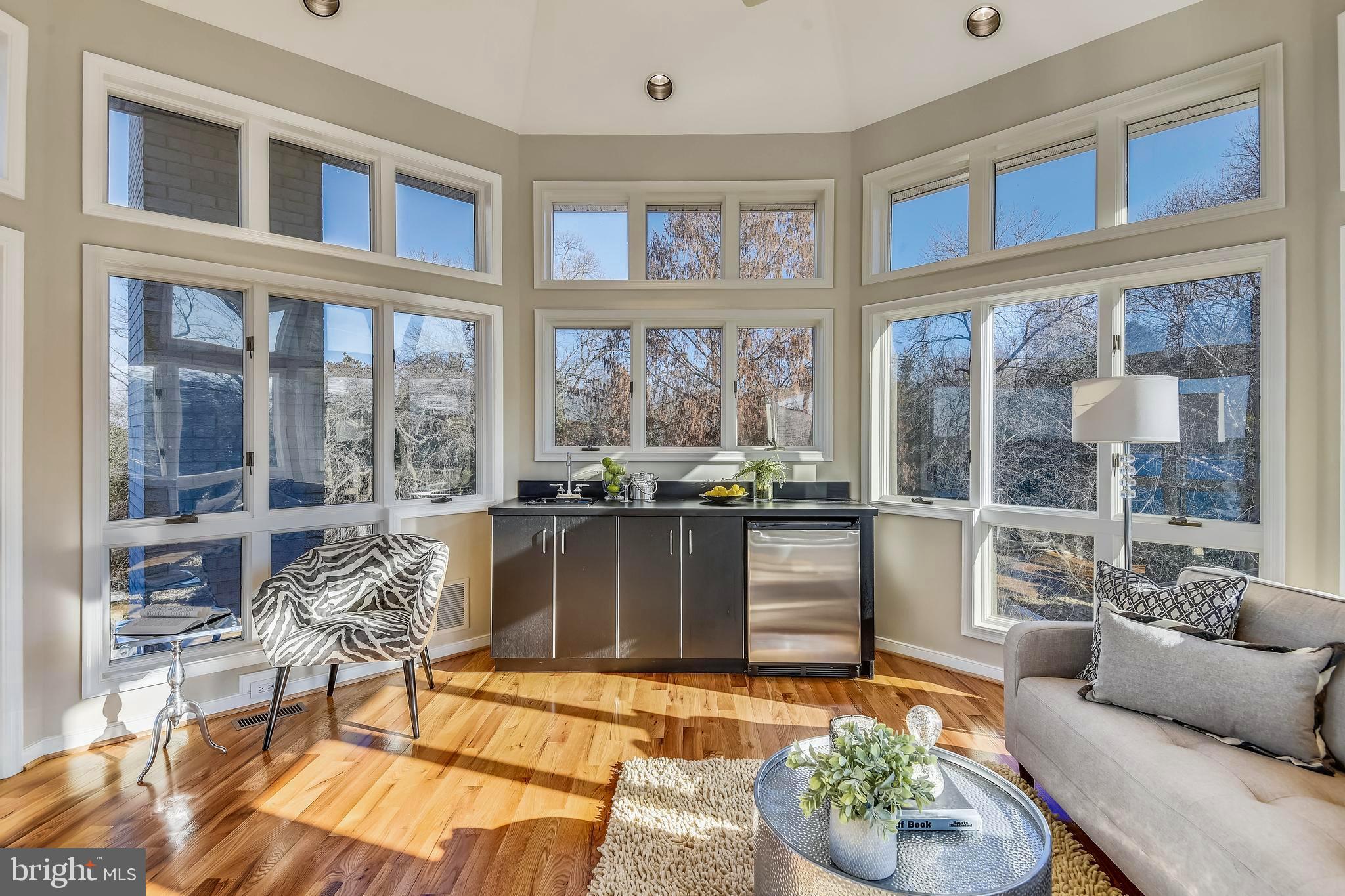 8152 Pinehurst Harbour Way Pasadena, MD 21122 - Photo 11 of 80 3rd Story Loft with Wet Bar, Mini Fridge & Balcony