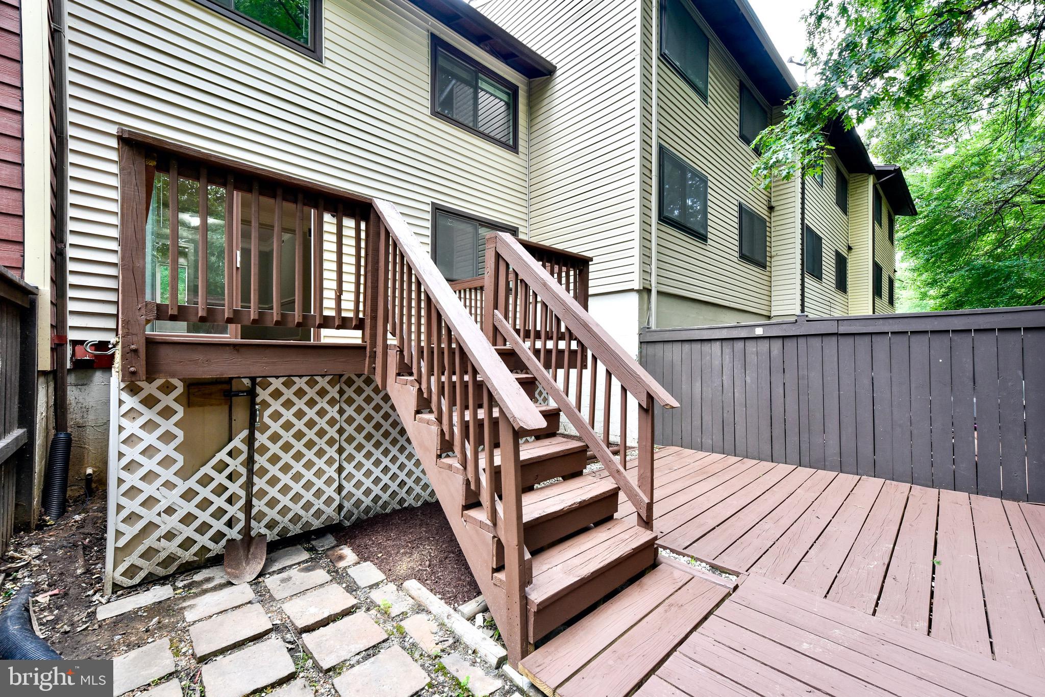 2211 Lofty Heights Place Reston, VA 20191 - Photo 15 of 27