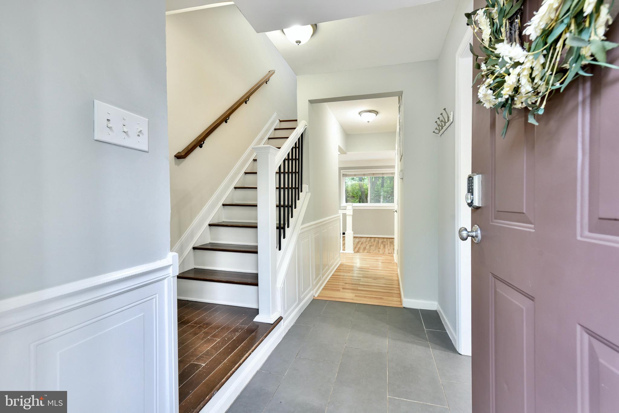 2211 Lofty Heights Place Reston, VA 20191 - Photo 3 of 27