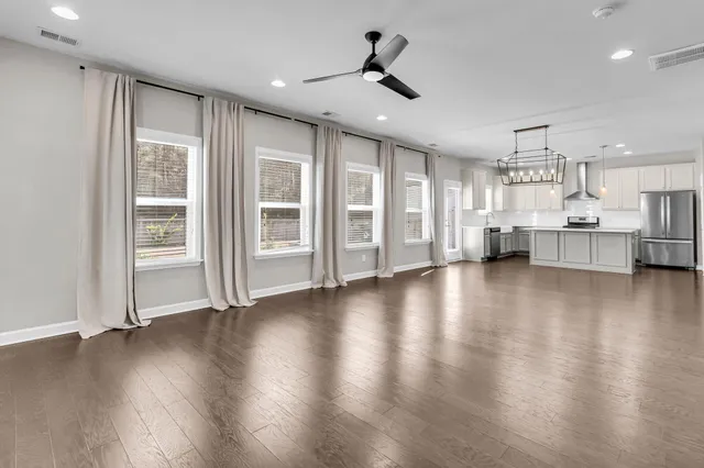 $3,500 | 1624 Shady Pine Road, Charleston, SC 29414