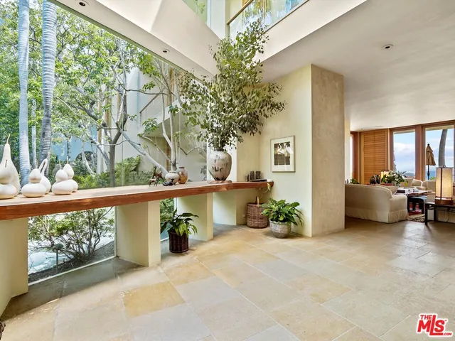 $90,000 | 31280 Broad Beach Road, Malibu, CA 90265