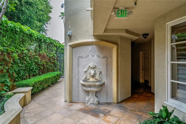a view of a entryway door of the house