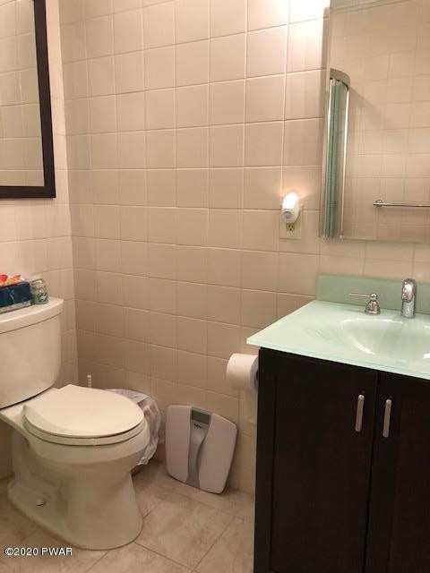 100 Surrey Drive Hawley, PA 18428 - Photo 28 of 31